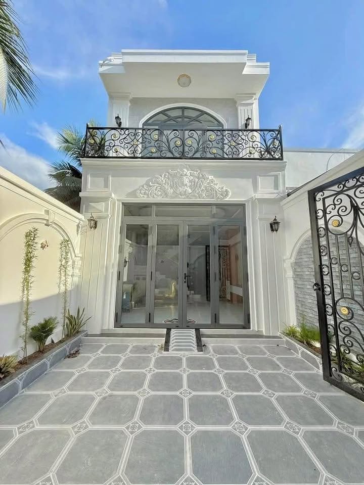 Nay lên hàng DT hơn 100m2 xe hơi nằm nhà, SHR chính chủ, giá cực hời - Ảnh chính